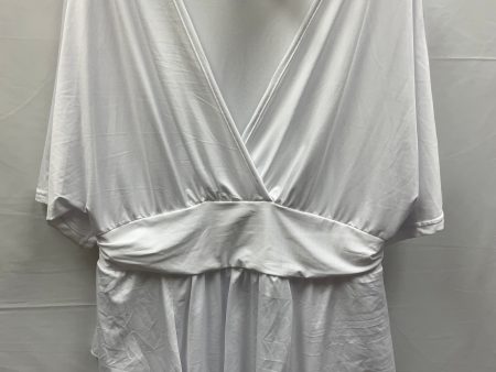 White Top Short Sleeve Clothes Mentor, Size 4x Discount