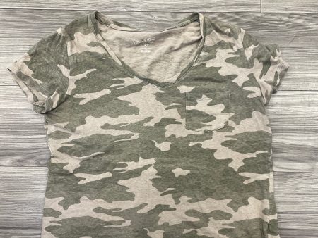 Top Short Sleeve By Universal Thread In Camouflage Print, Size: M Discount