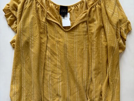 Top Short Sleeve By W5 In Yellow, Size: L Discount