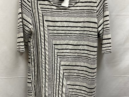 Black & White Top Short Sleeve Ali Miles, Size S Online Sale